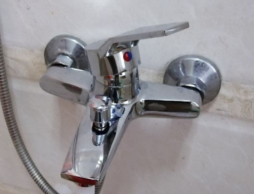 盐湖水管维修多少钱